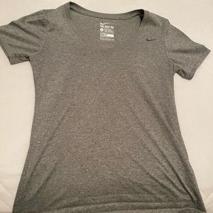 The Nike tee V neck grey size small